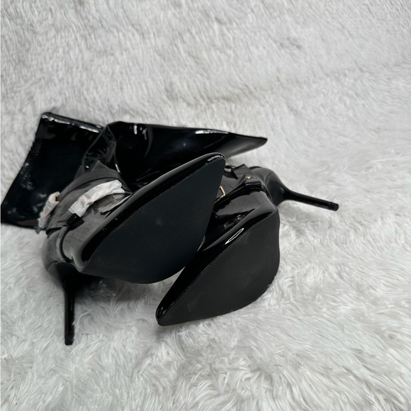 ๐NWT Boots๐ - Picture 4 of 10